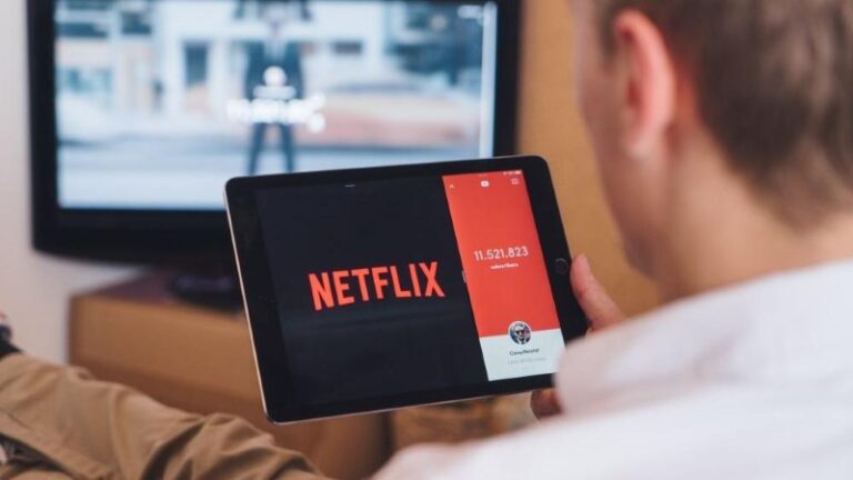 NETFLIX: Πώς μπορείτε να δείτε σειρές, νόμιμα και δωρεάν