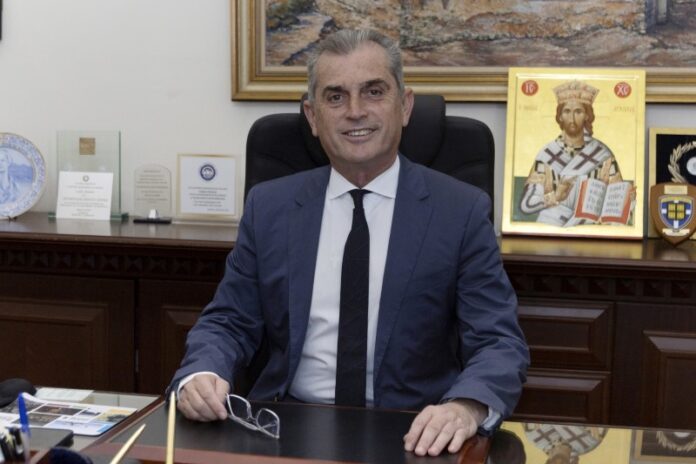 olanea.gr_spuropoulos250211 panagiotis_spyropoulos