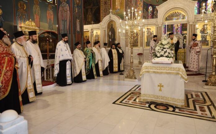 olanea.gr_trisagio250228