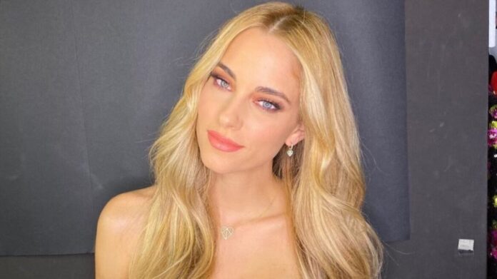 Doukissa_Nomikou__1_