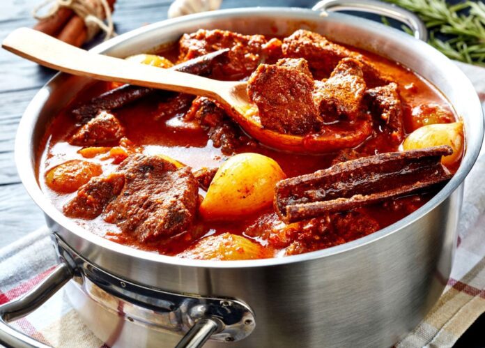 1vouvalisio-stifado-buffalo-meat-stew-1536x1102
