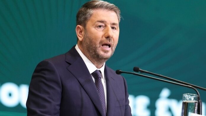 w13-212626androulak
