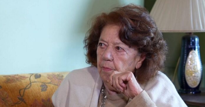 konstantarou3011-1200x630-1
