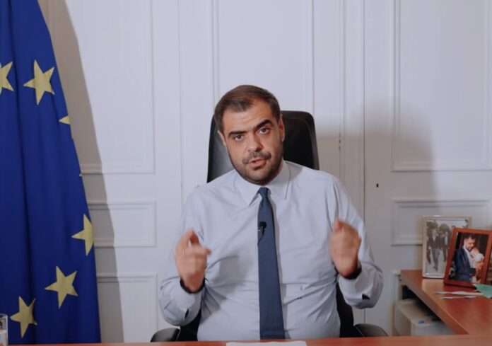 marinakis1122