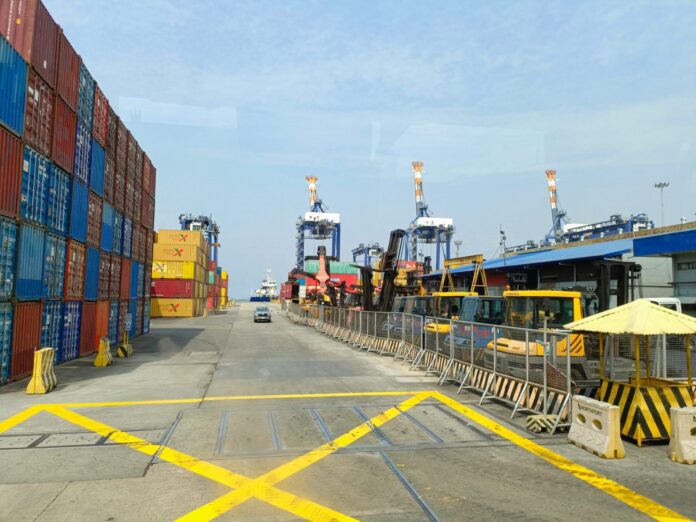 portcalls-asia-2vm-hjbdwme-unsplash-scaled-1