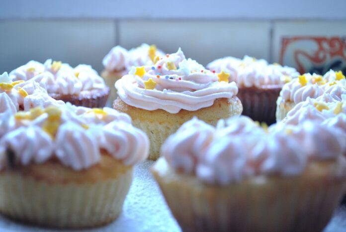 cupcake-695043-1280