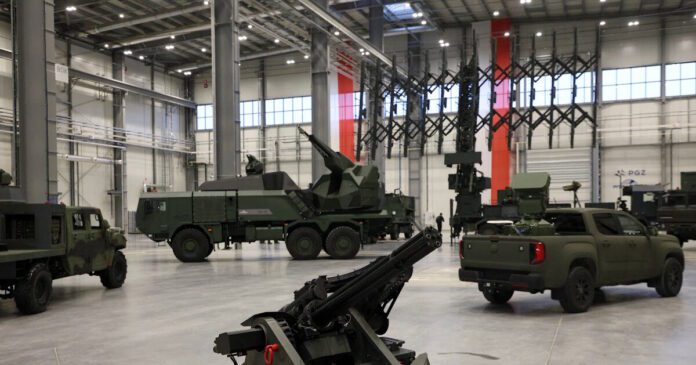 2026-01-30t074605z-1469710237-rc2jbjab2pmc-rtrmadp-3-poland-defence-1200x630-1