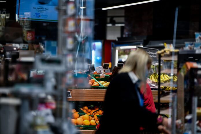 super-market-eurokinissi5540647-scaled-1