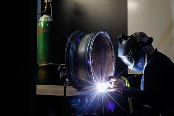 theotherkev-welding-8445458-1280