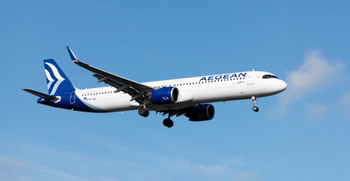aegean-airlines-airbus-a320-mak