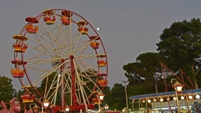 olanea.gr_luna_park_260619 luna_park