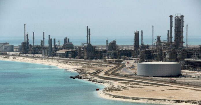 2026-07-07t070104z-1312003226-rc2h1man4xs8-rtrmadp-3-iran-crisis-saudi-pipeline-1200x630-1