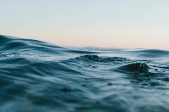 thalassa-pnigmos-jpg
