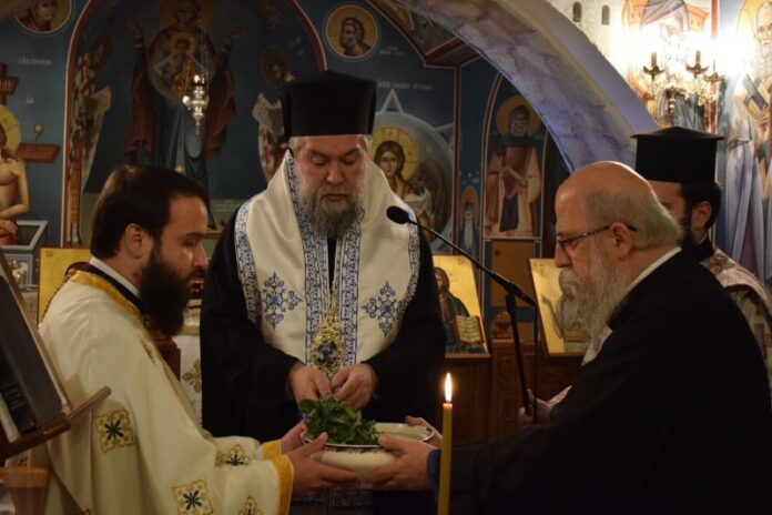 olanea.gr_kivotos_261005